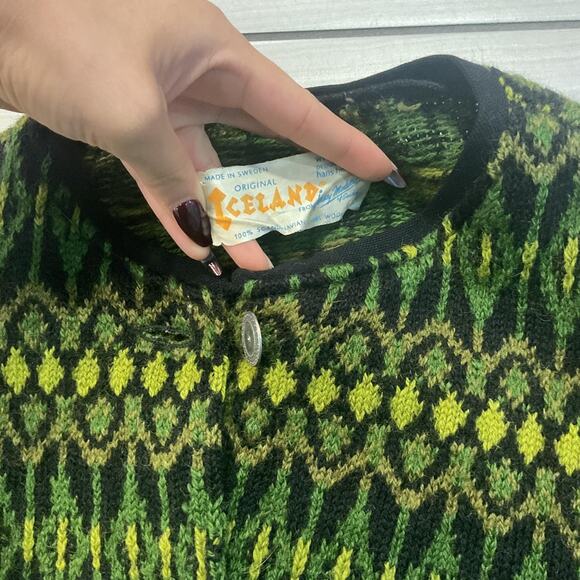 Vintage 90s Knitted Vest Cardigan - Picture 3 of 3